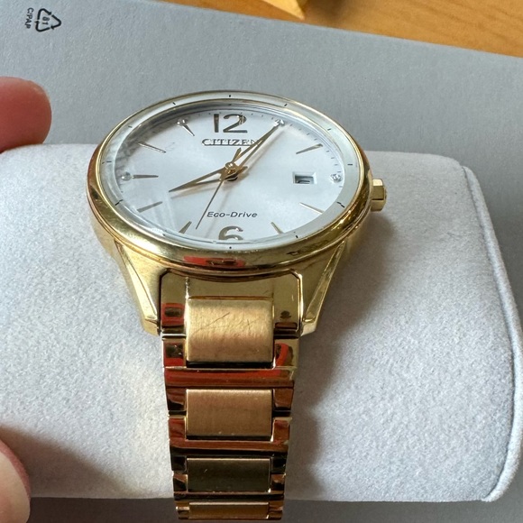 Citizen Eco Drive Gold-Tone White Dial Stainless Steel Watch J810-S111820 - Picture 4 of 7